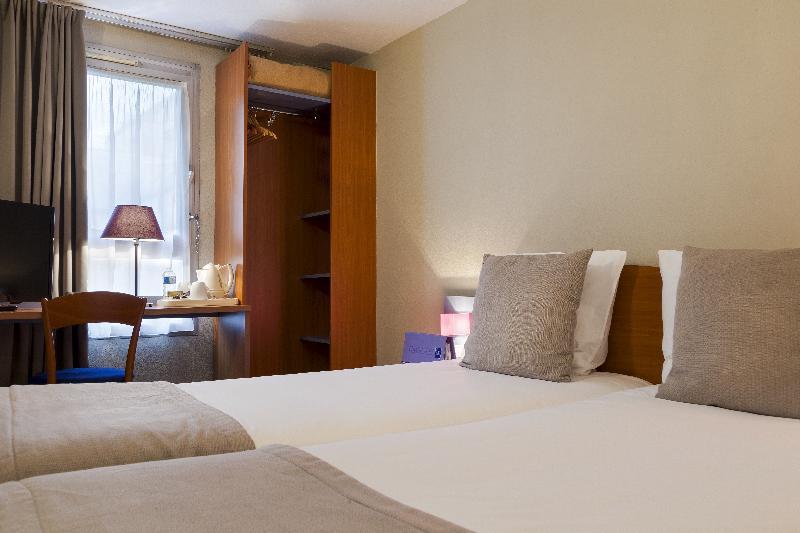 Hotel Timhotel Nation 3*