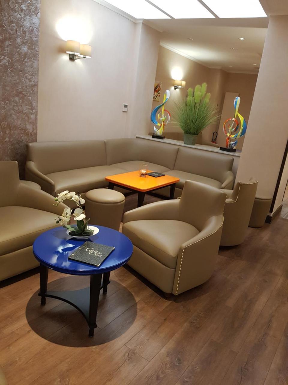 Hotel Champerret Elysees Paris