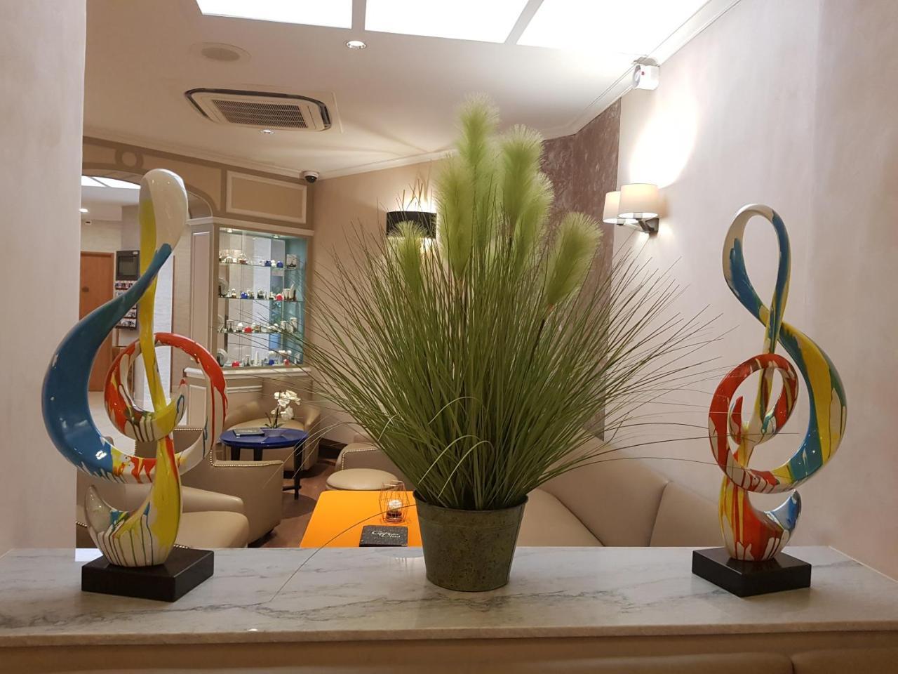 Champerret Elysees Hotel 3*