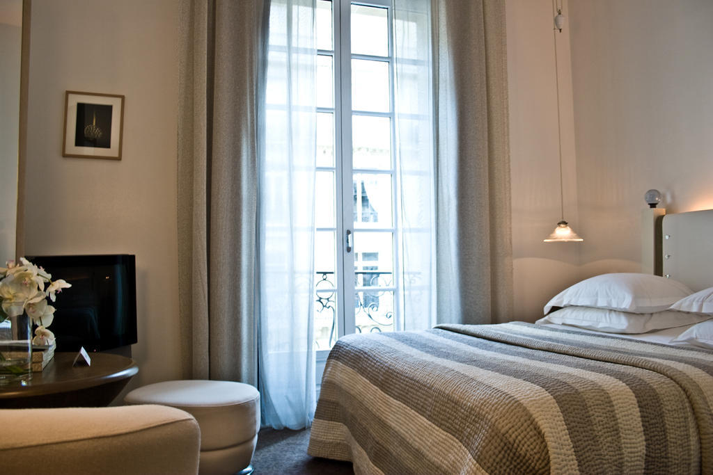 Hotel Pershing Hall 5*