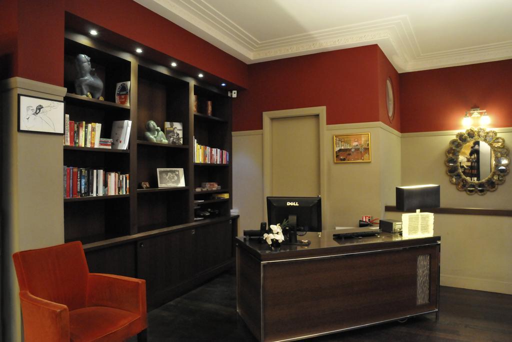 Crystal Hotel 3*