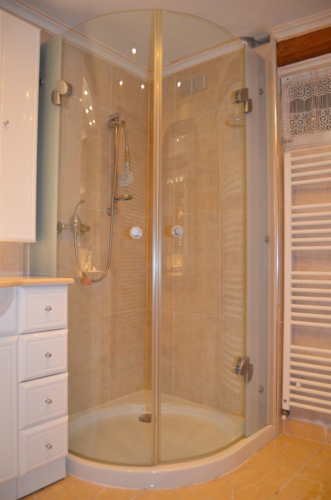 Saint Germain Des Pres Apartment