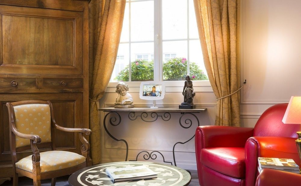 Chatillon Montparnasse Hotel 3*