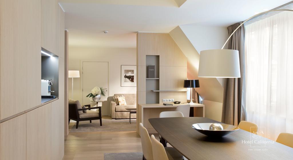 California Hotel 4*