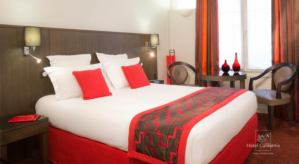 California Hotel 4*