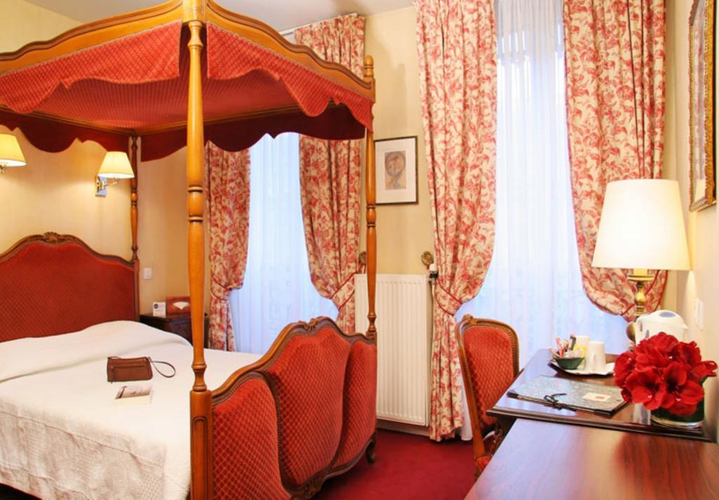 Le Lapin Blanc 4* Paris