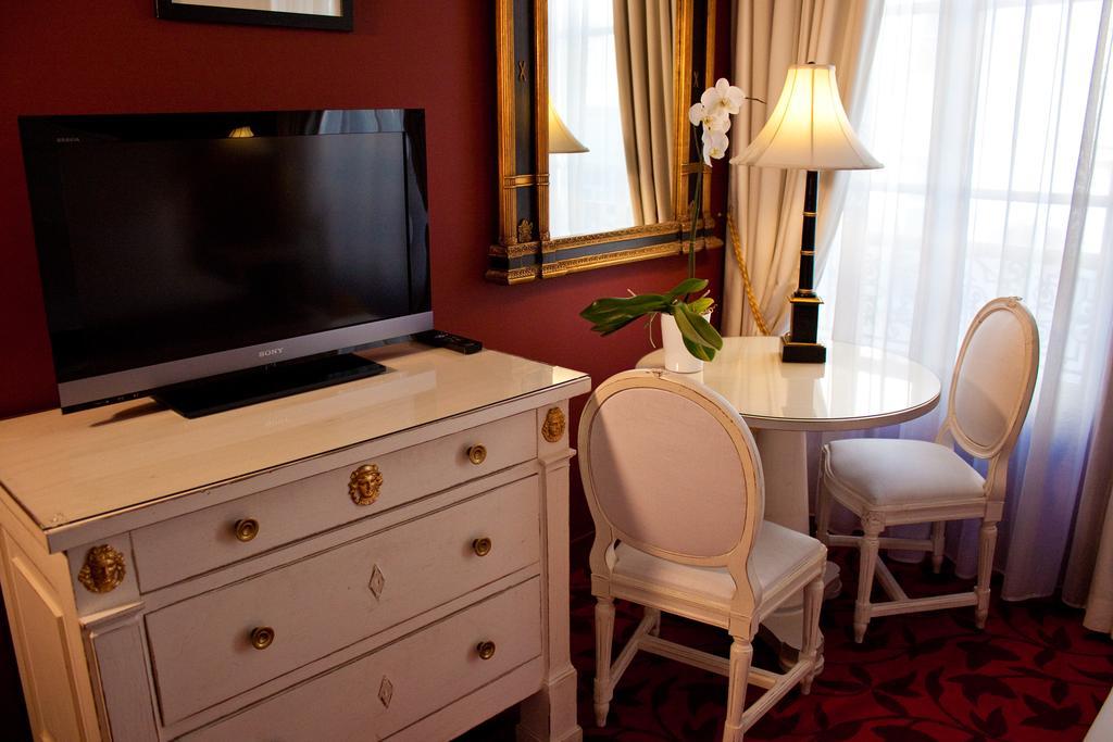 Mazarin 4* Paris
