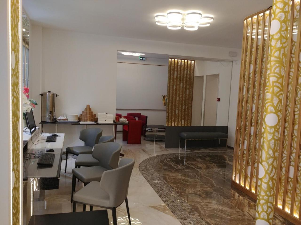Hotel Aida Opera