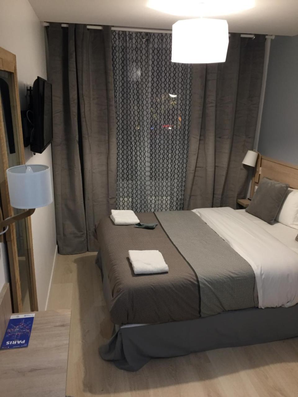 Hotel Menil Bon Temps Paris