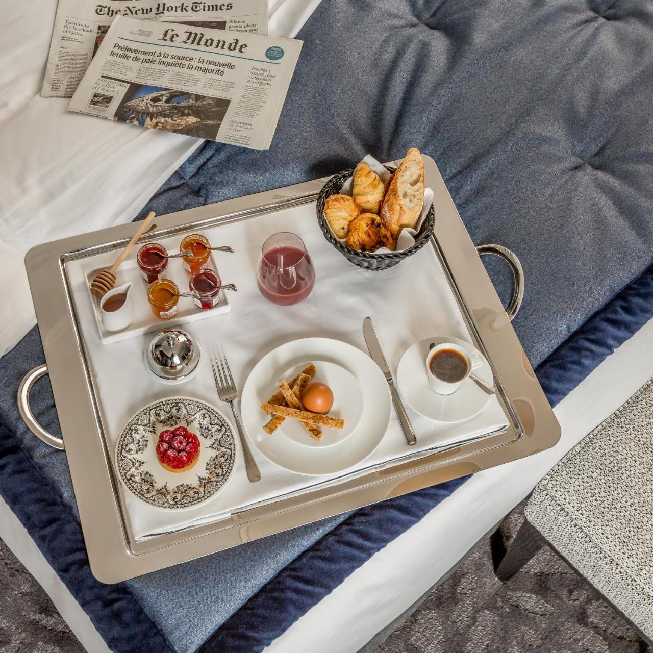 Le Damantin & Hotel Paris