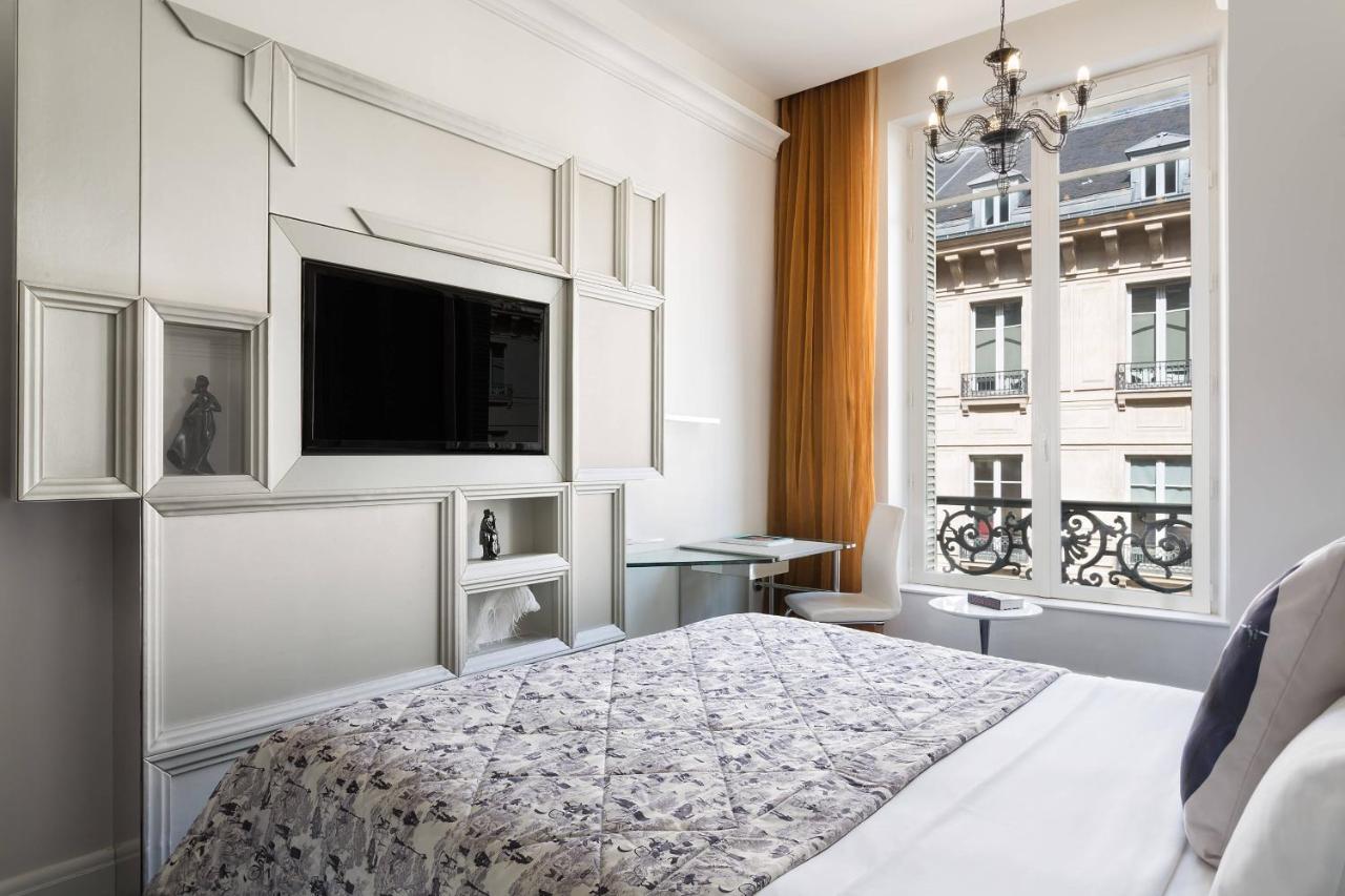 W - Opera Hotel