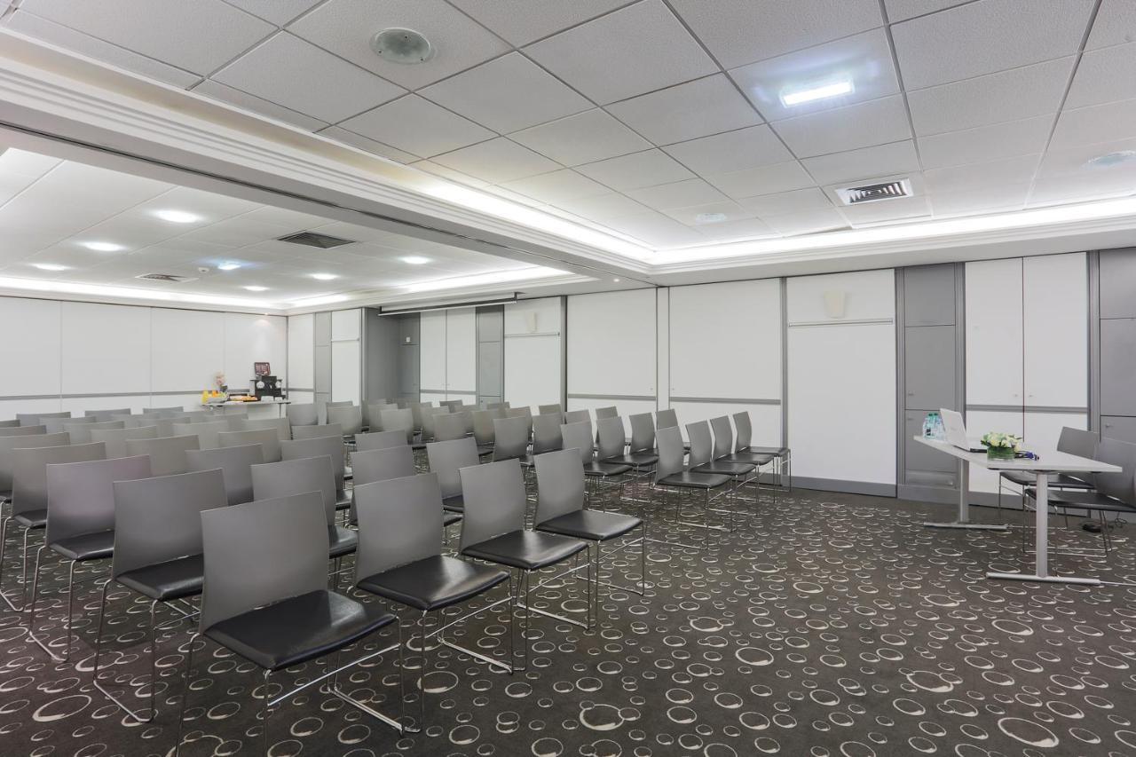 Mercure Vaugirard Porte De Versailles Hotel