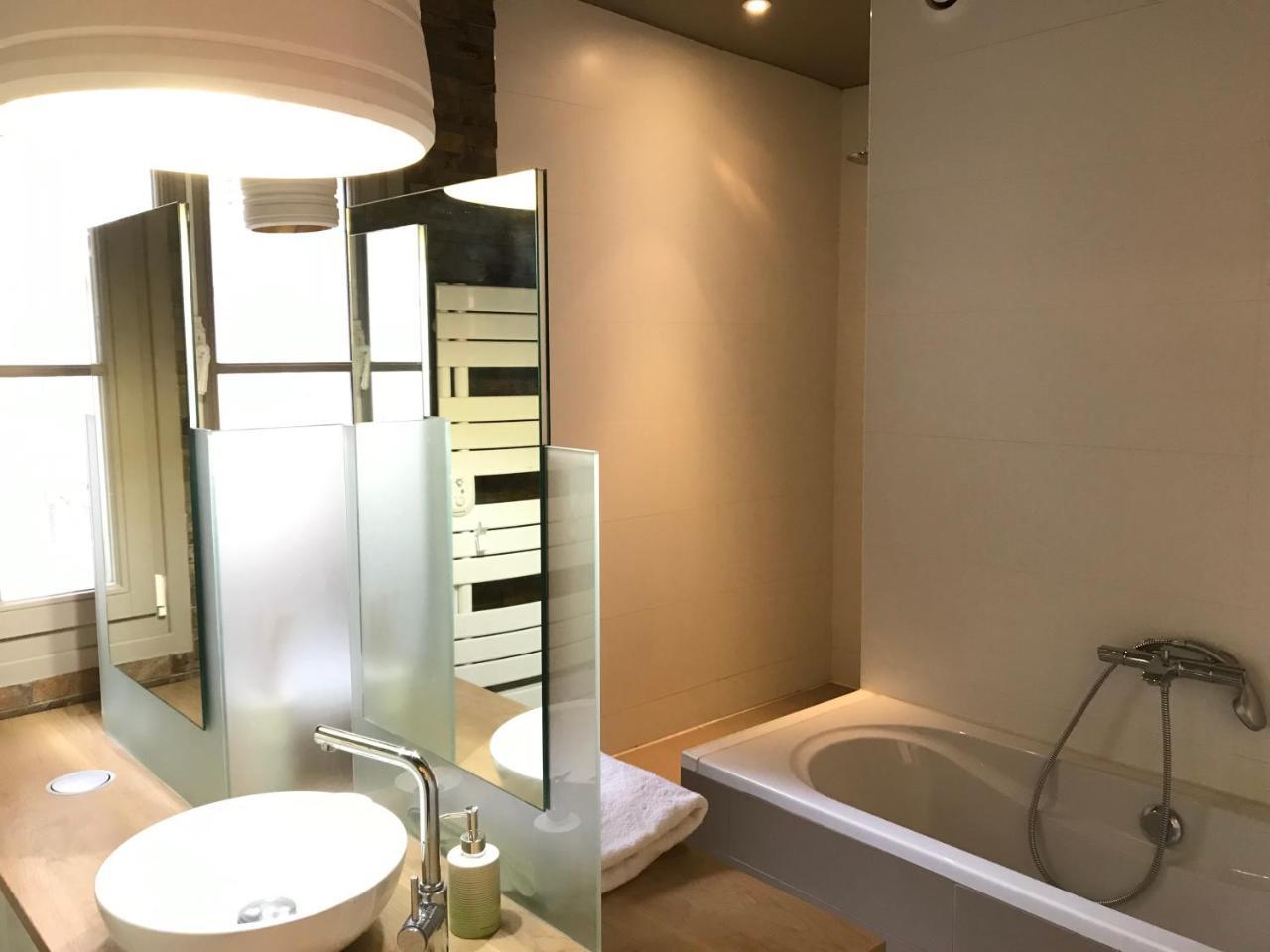 Beautiful Duplex In The Center Of * Paris