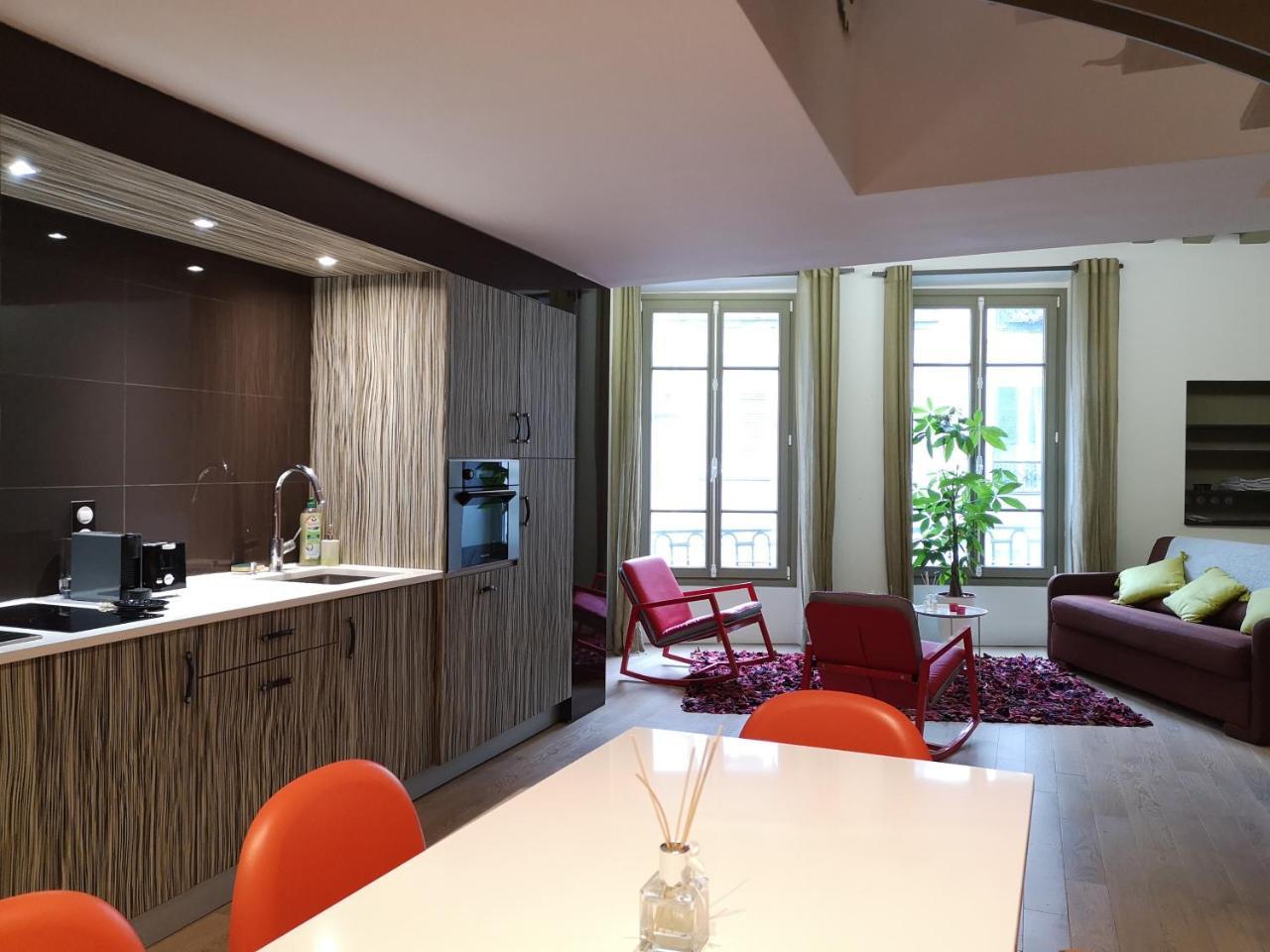 Beautiful Duplex In The Center Of