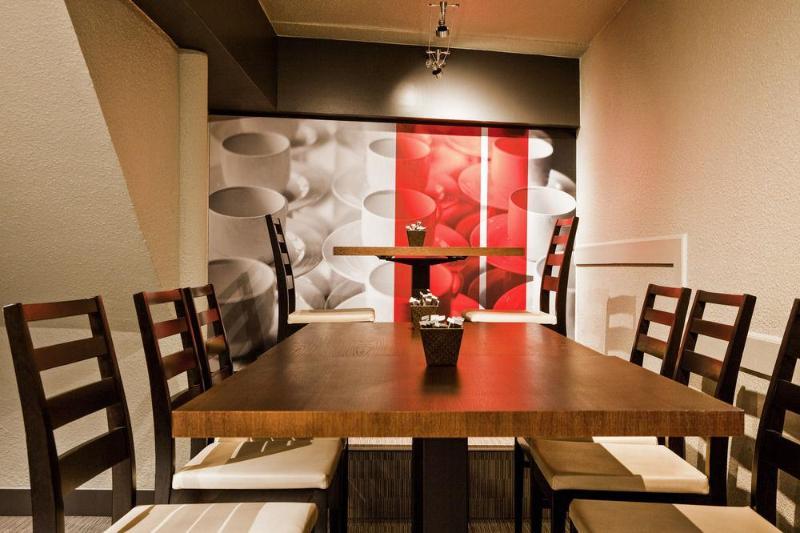 Ibis Maine Montparnasse 3*