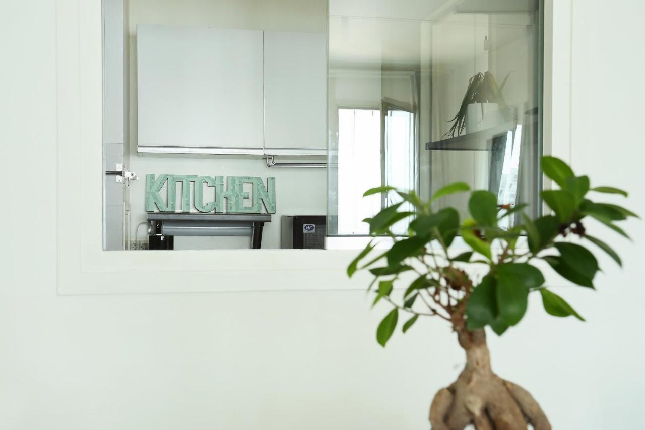 Apartment Montparnasse / Avenue Du Maine *