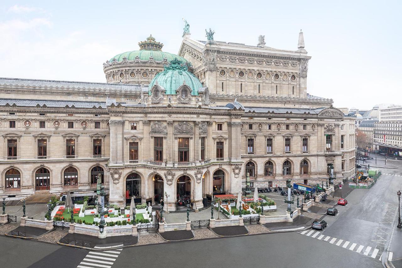 W - Opera Hotel