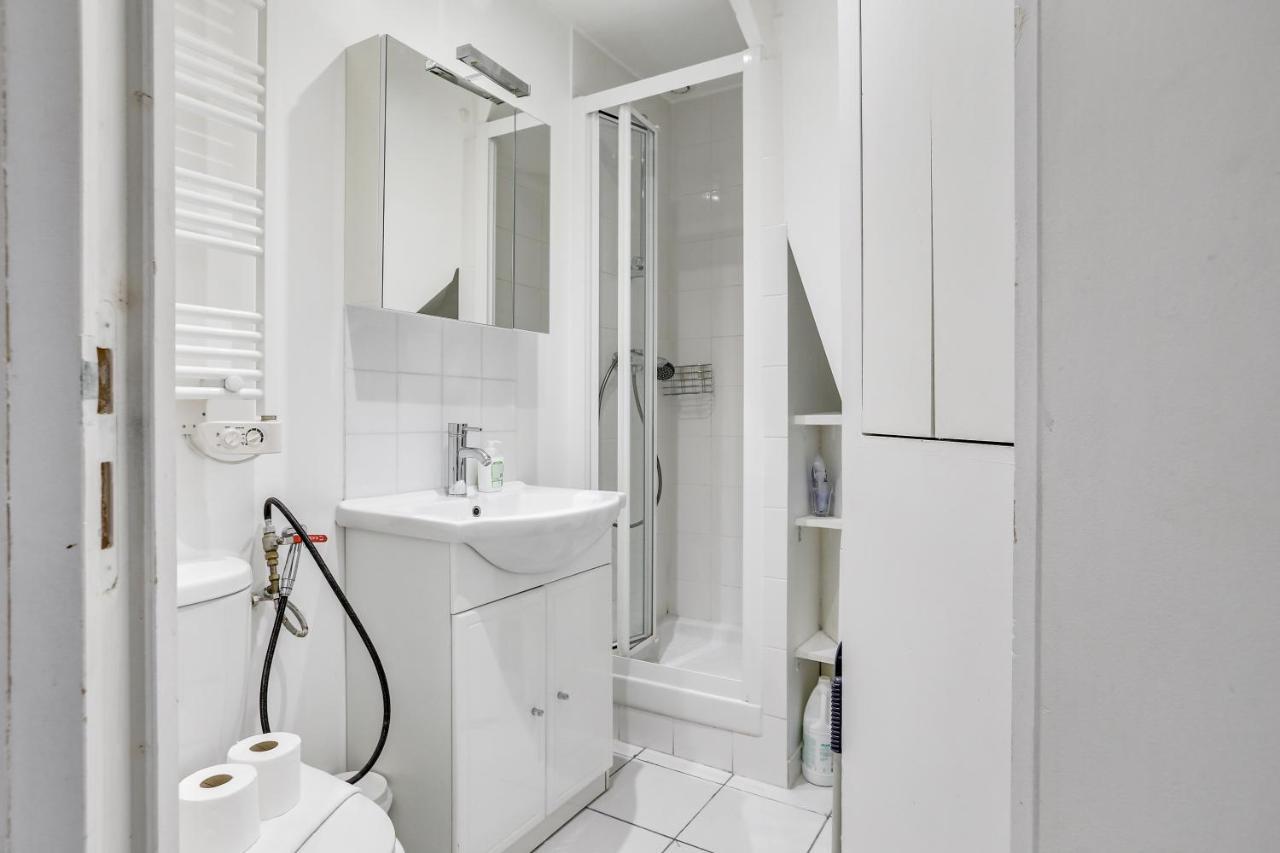 Triplex In Boulevard De Magenta By Guestready Paris