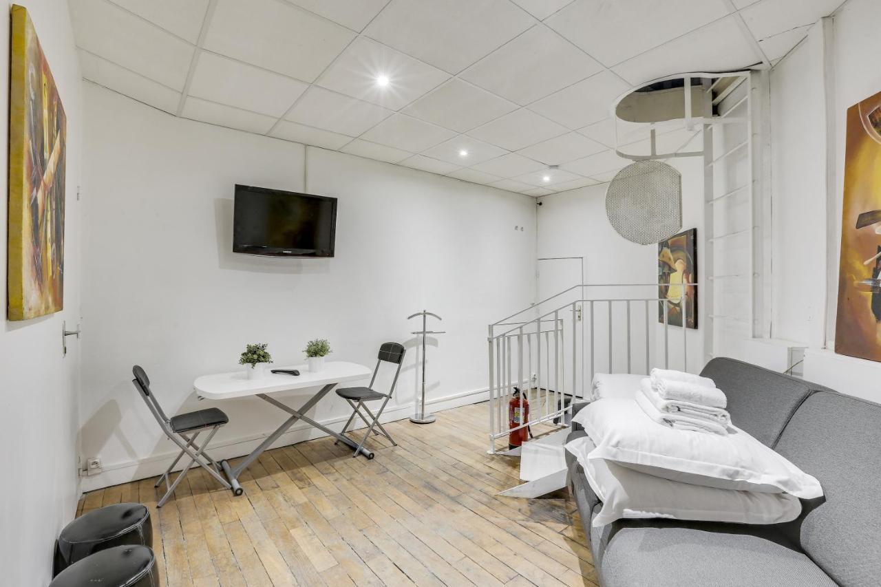 Triplex In Boulevard De Magenta By Guestready Paris
