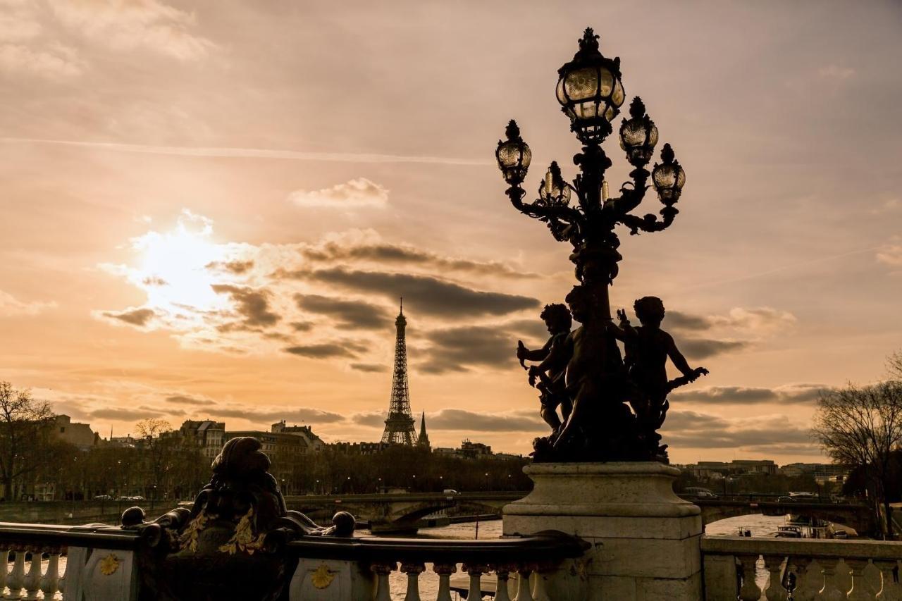 Mate Alain - Champs-elysées Hotel Paris