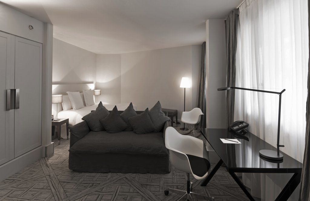 La Maison Champs Elysées Hotel Paris