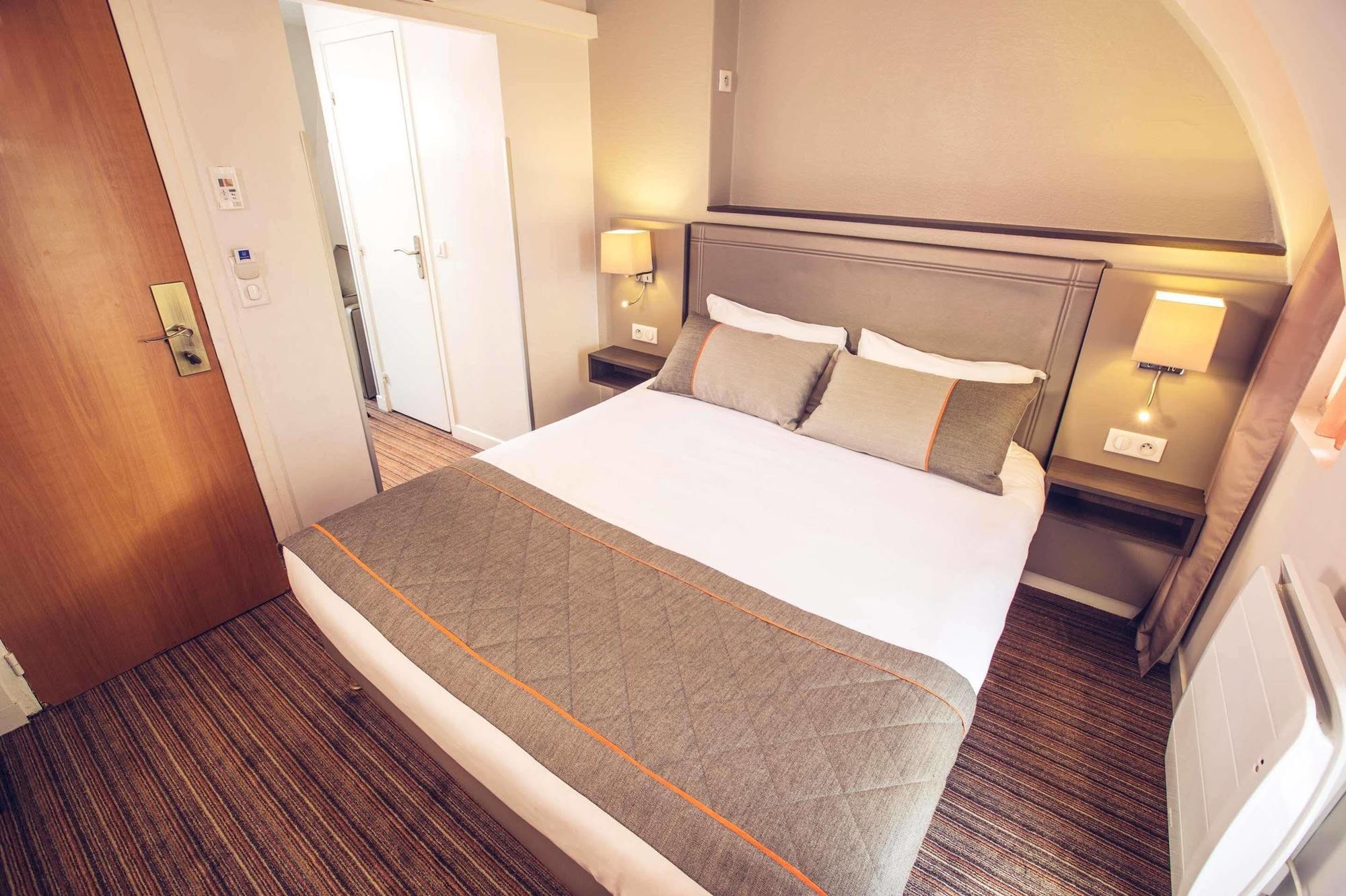 Timhotel Tour Eiffel Hotel 3*