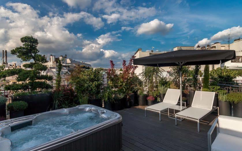 Felicien & 4* Paris