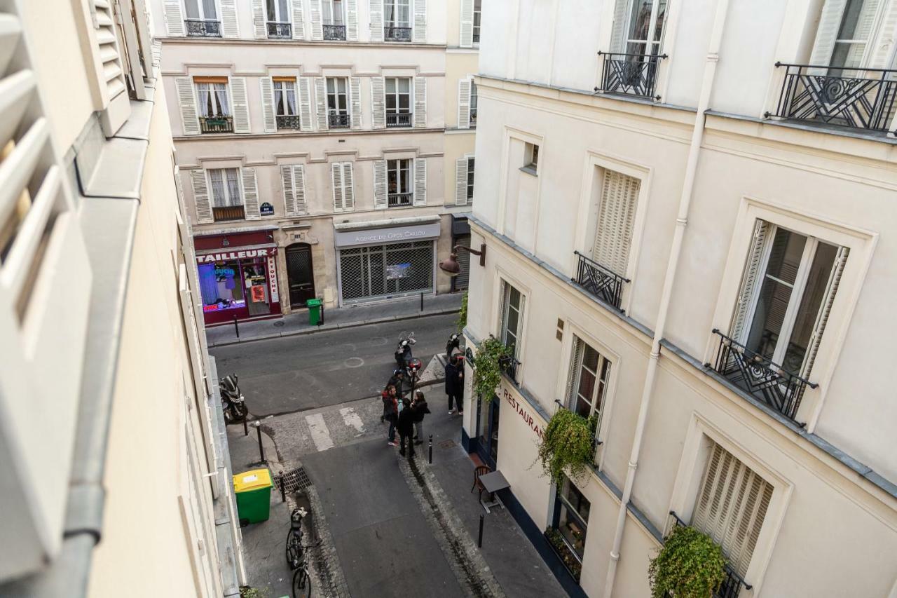 Apartment Tour Eiffel Gros Caillou Paris