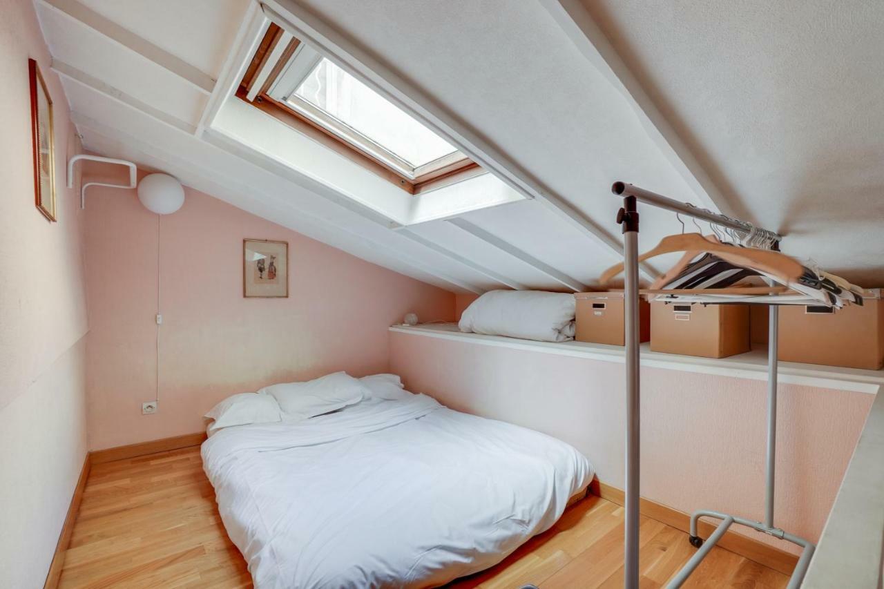 Id 216 Cosy Duplex Tour Eiffel Area Appartement *