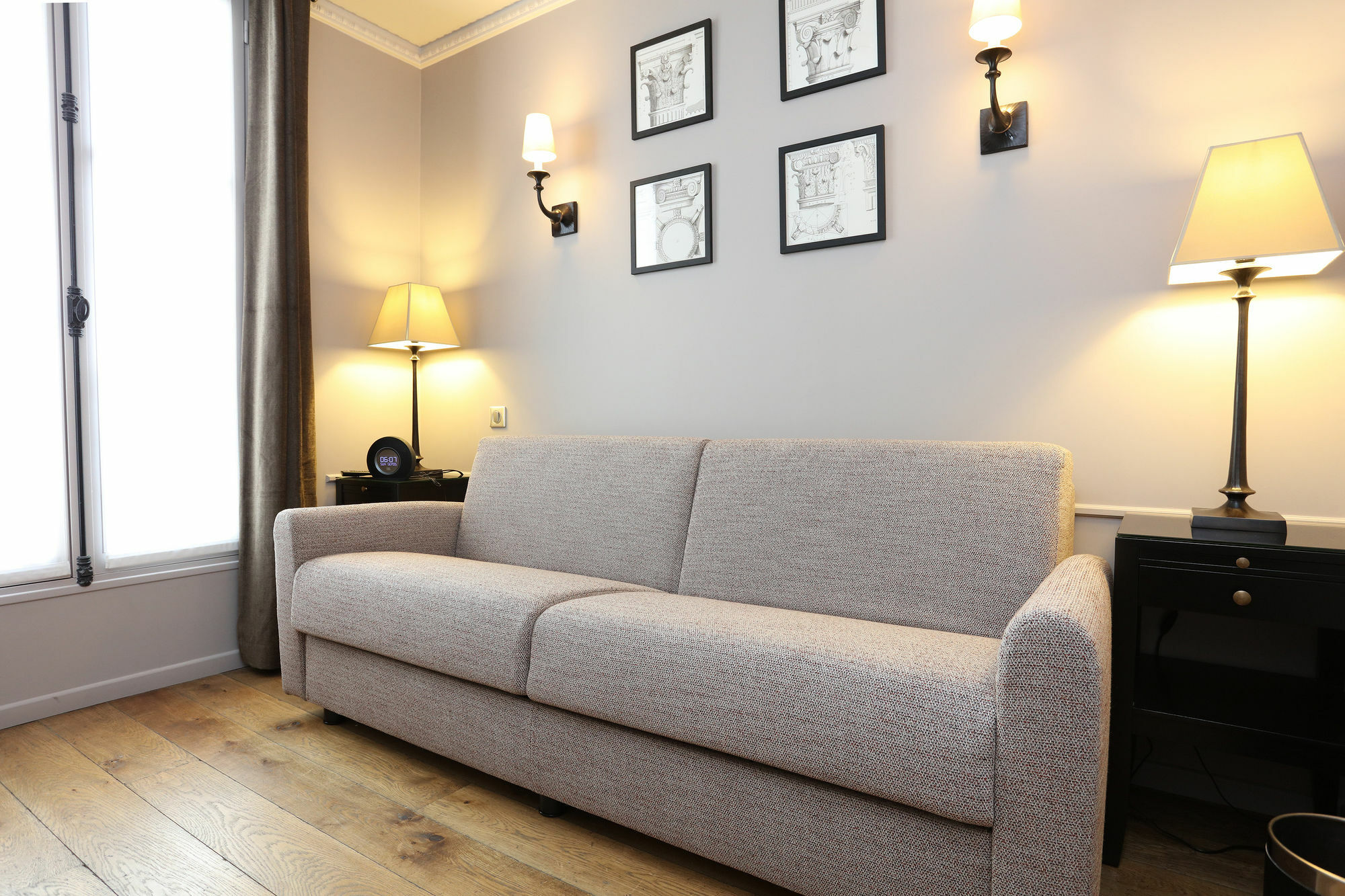 Hotel Saint-Louis Pigalle Paris