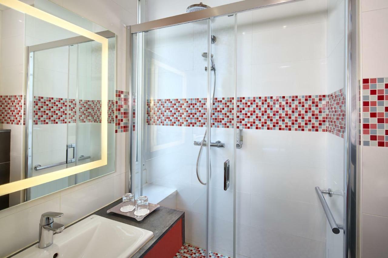 3h Marais Hotel 3*
