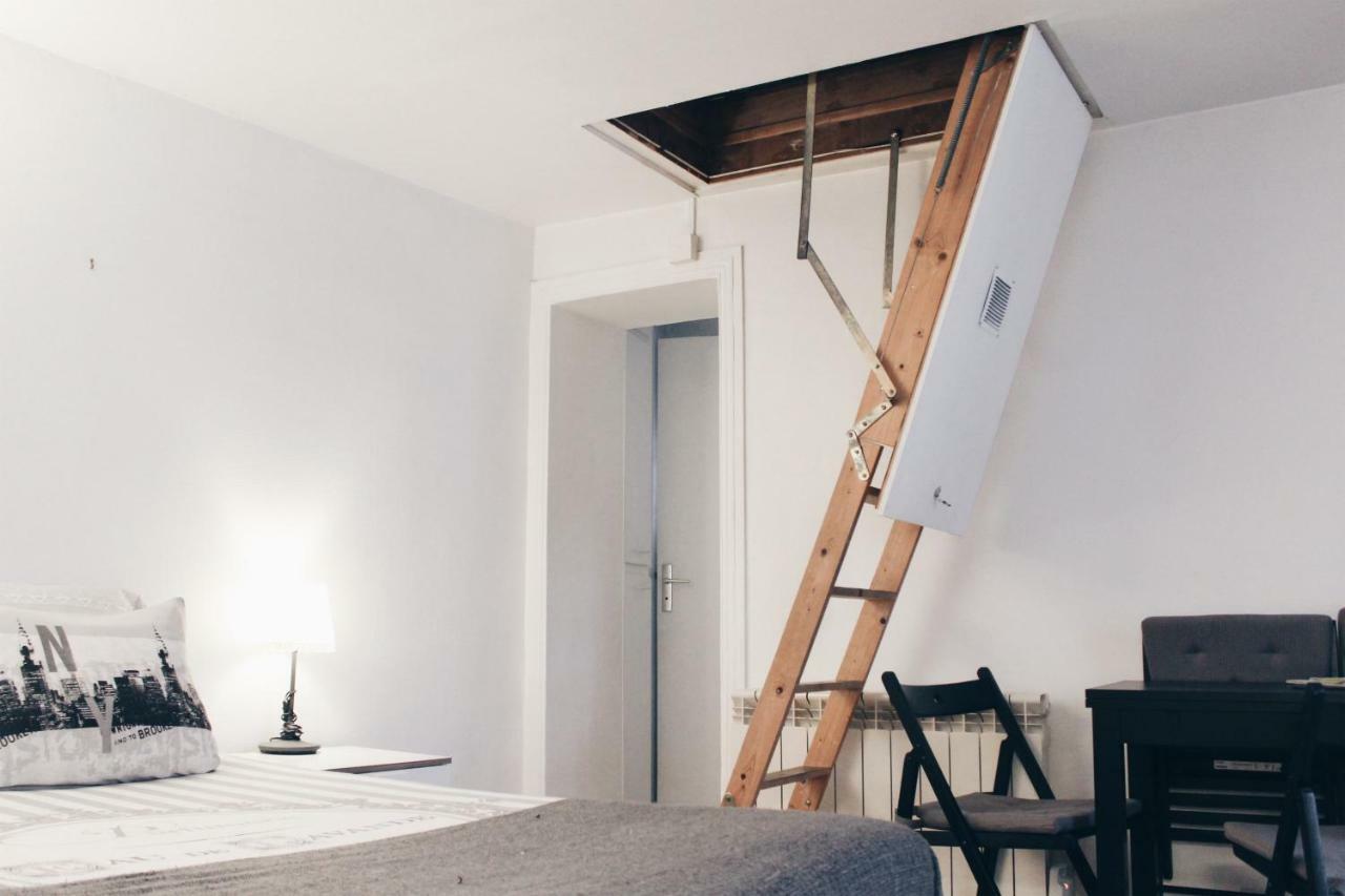 Apartment Lovely Parisian Studio Paris