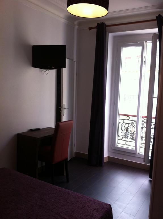 Grand Magenta Paris