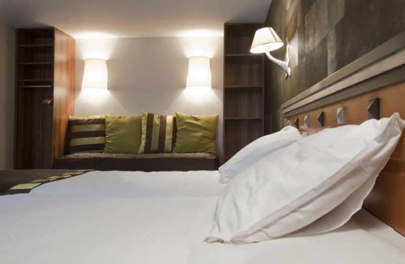 Hotel Mondial 3*