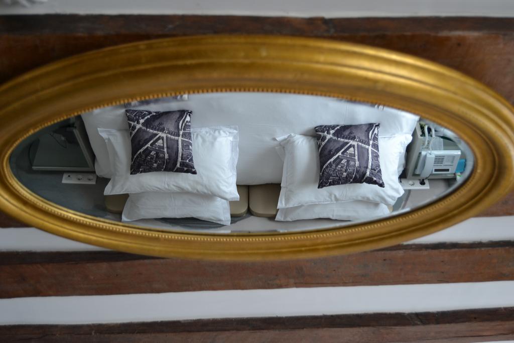 Boutique Konfidentiel Hotel Paris