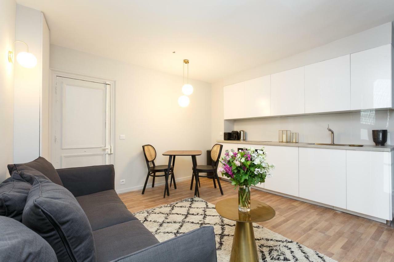 Habitat Parisien - Louvre Rivoli Apartment
