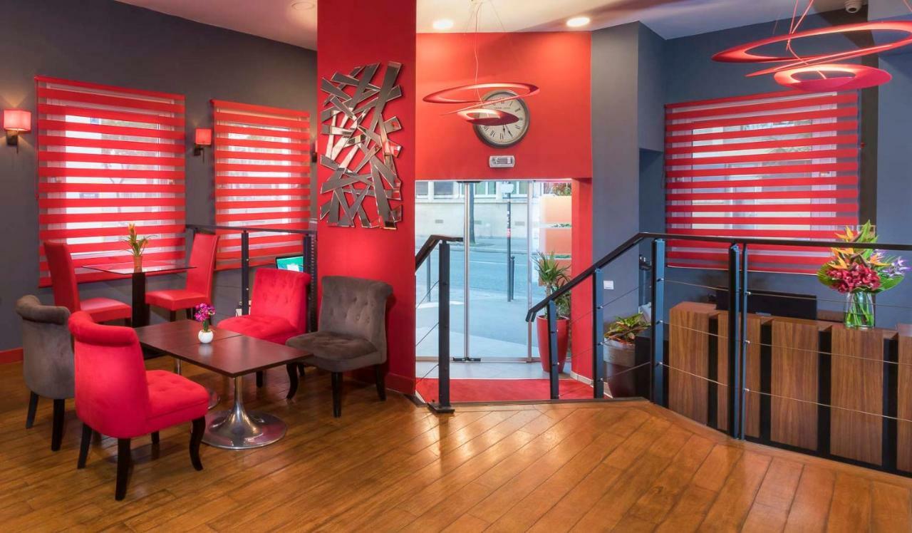 Ambre Hotel Paris