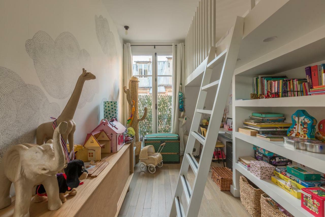 Apartment Veeve - Eiffel Tower Terrace Paris