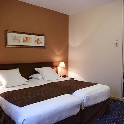 Western Amiral Hotel