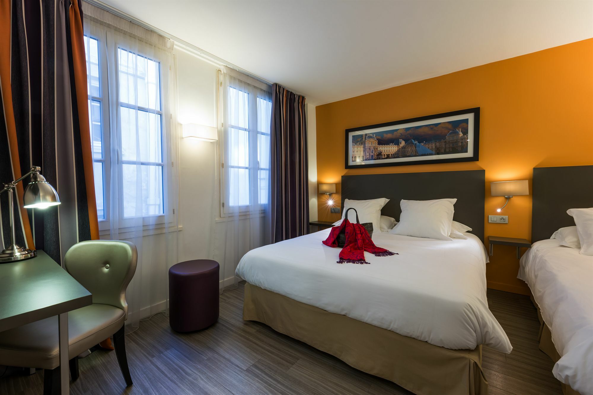 Louvre Richelieu Hotel 3*