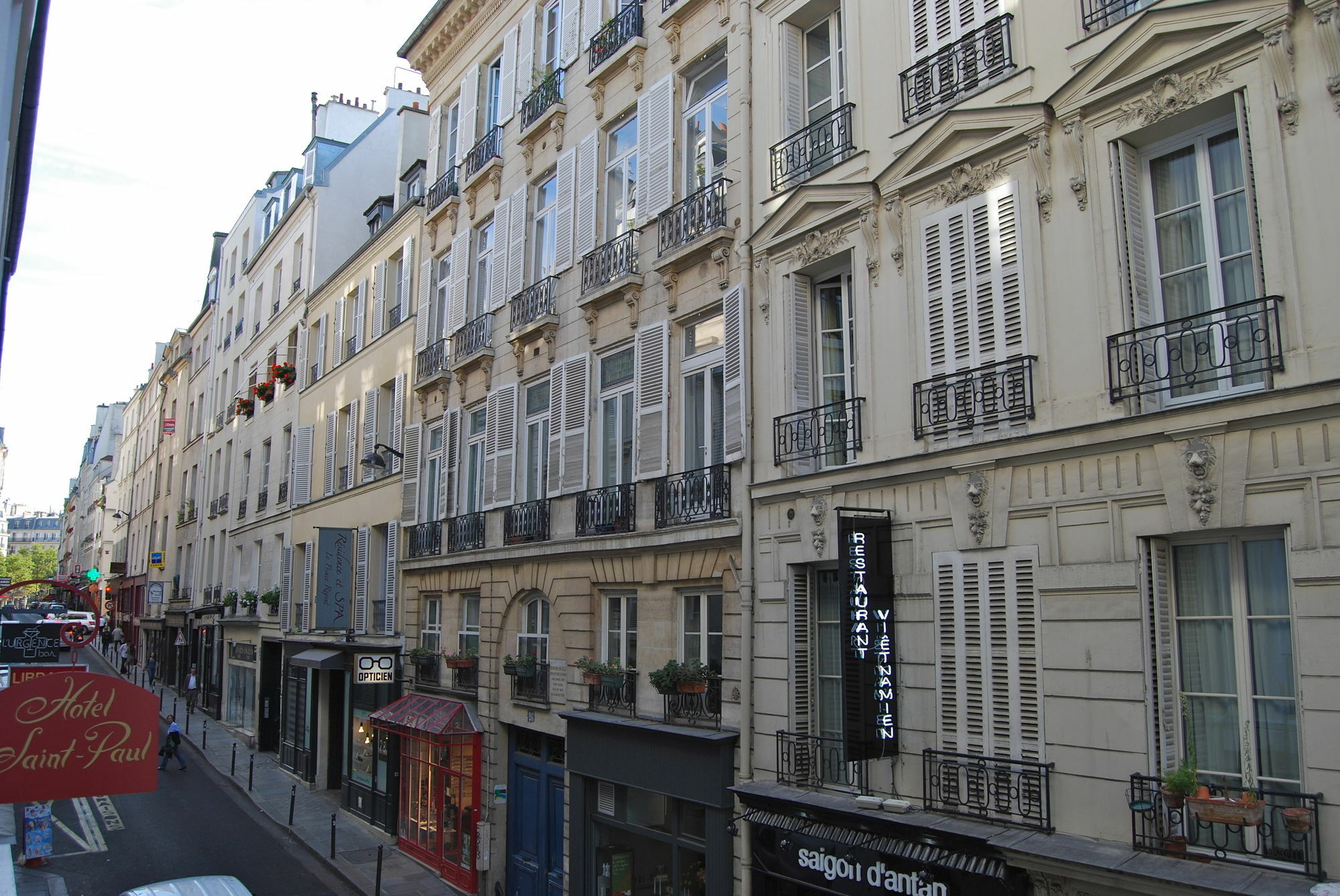 Hotel Saint-paul Rive-gauche 4*
