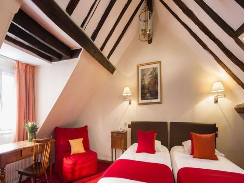 Saint Roch Hotel 2*