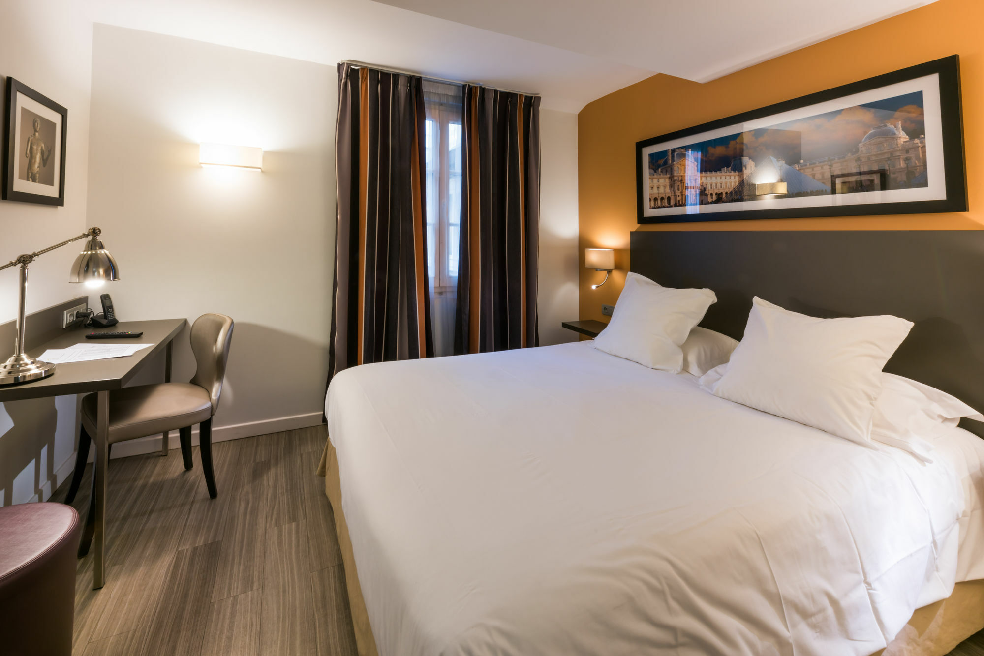 Louvre Richelieu Hotel 3*