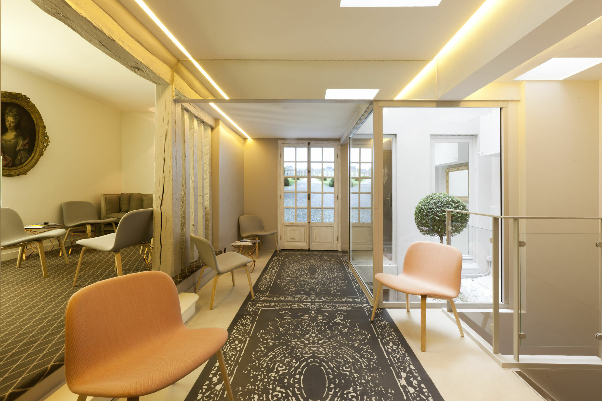 Relais Du Silence Des Tuileries 4*