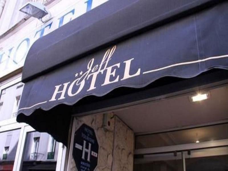 Jeff 2* Paris