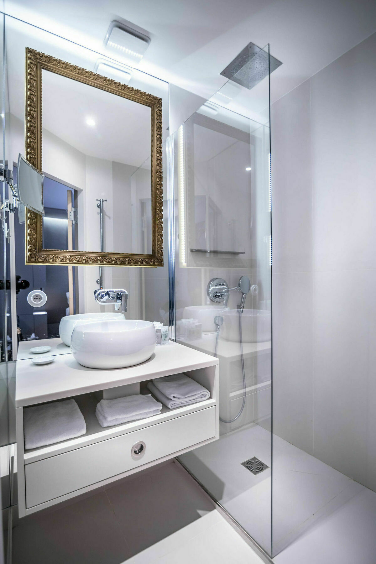 Hotel Relais Du Silence Des Tuileries Paris