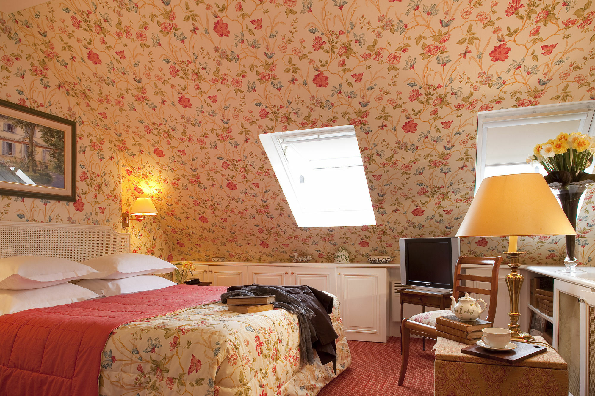 Relais Du Louvre Hotel