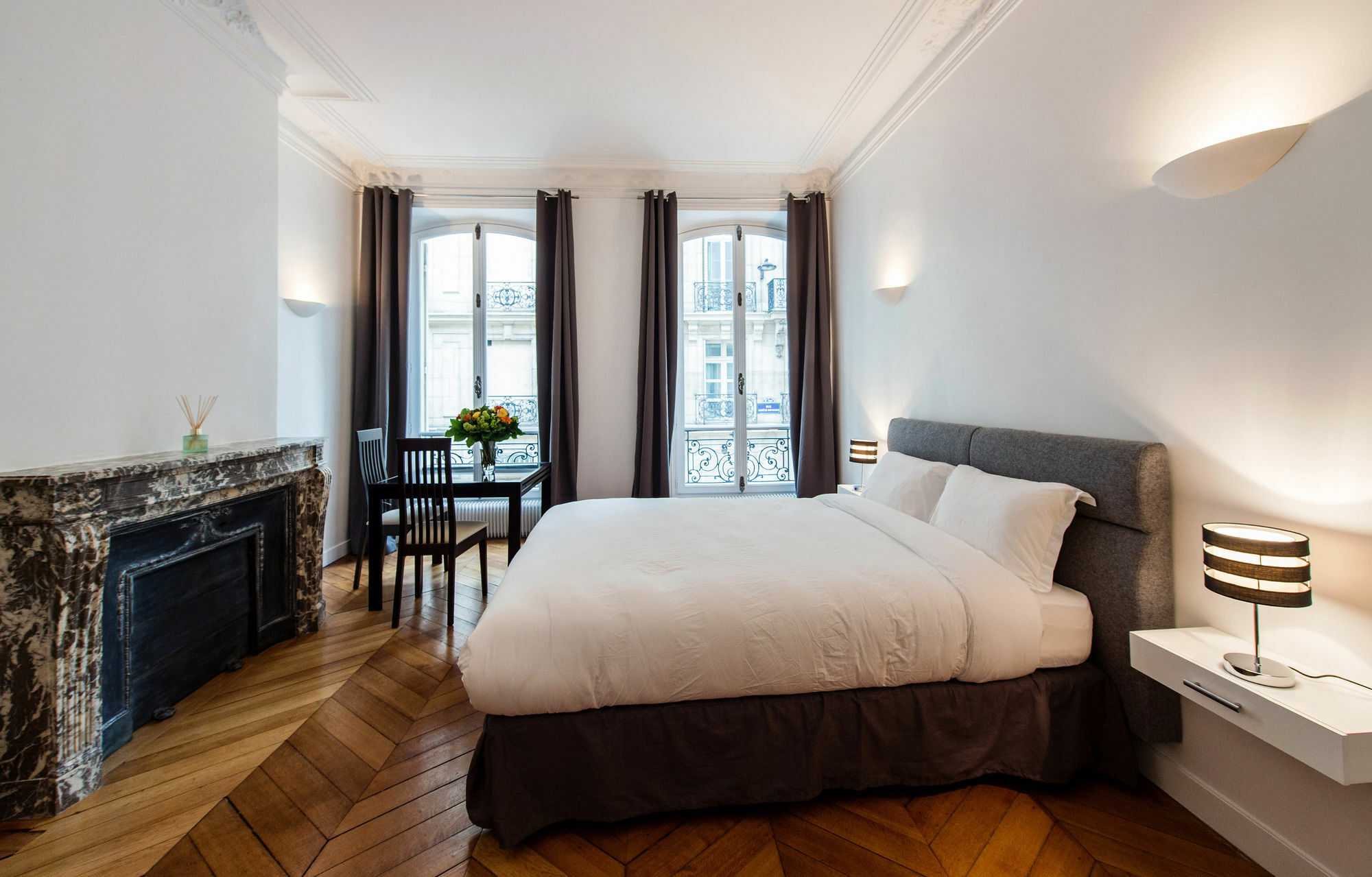 Couette-café Square 2*