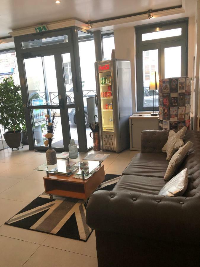 Hotel Le Saint-Hubert - Gare De Lyon Bastille Paris