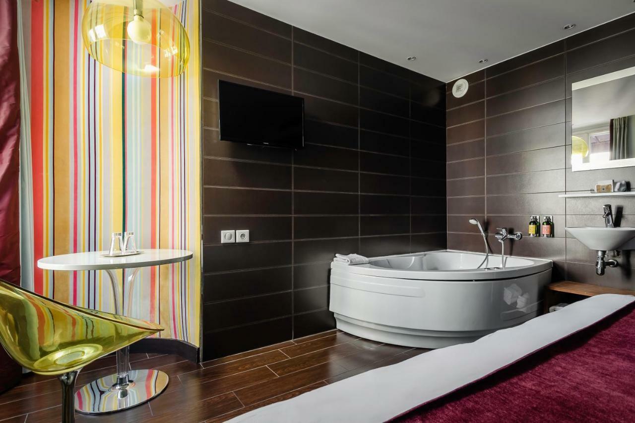 Hotel Courcelles Etoile Paris